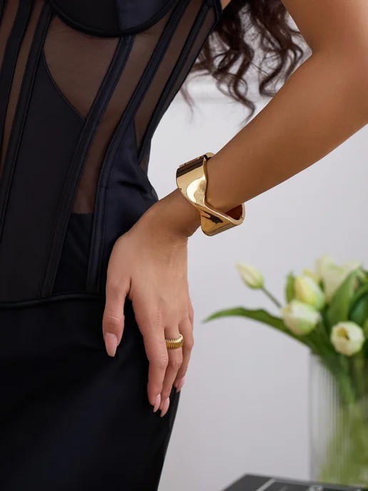 Браслет манжета на руку широкий Anna Glow