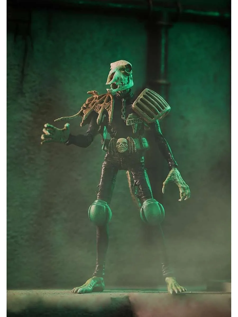 Фигурка Judge Dredd Judge Mortis 11см 4201707 Фигурка Judge Dredd Judge Mortis 11см 4201707