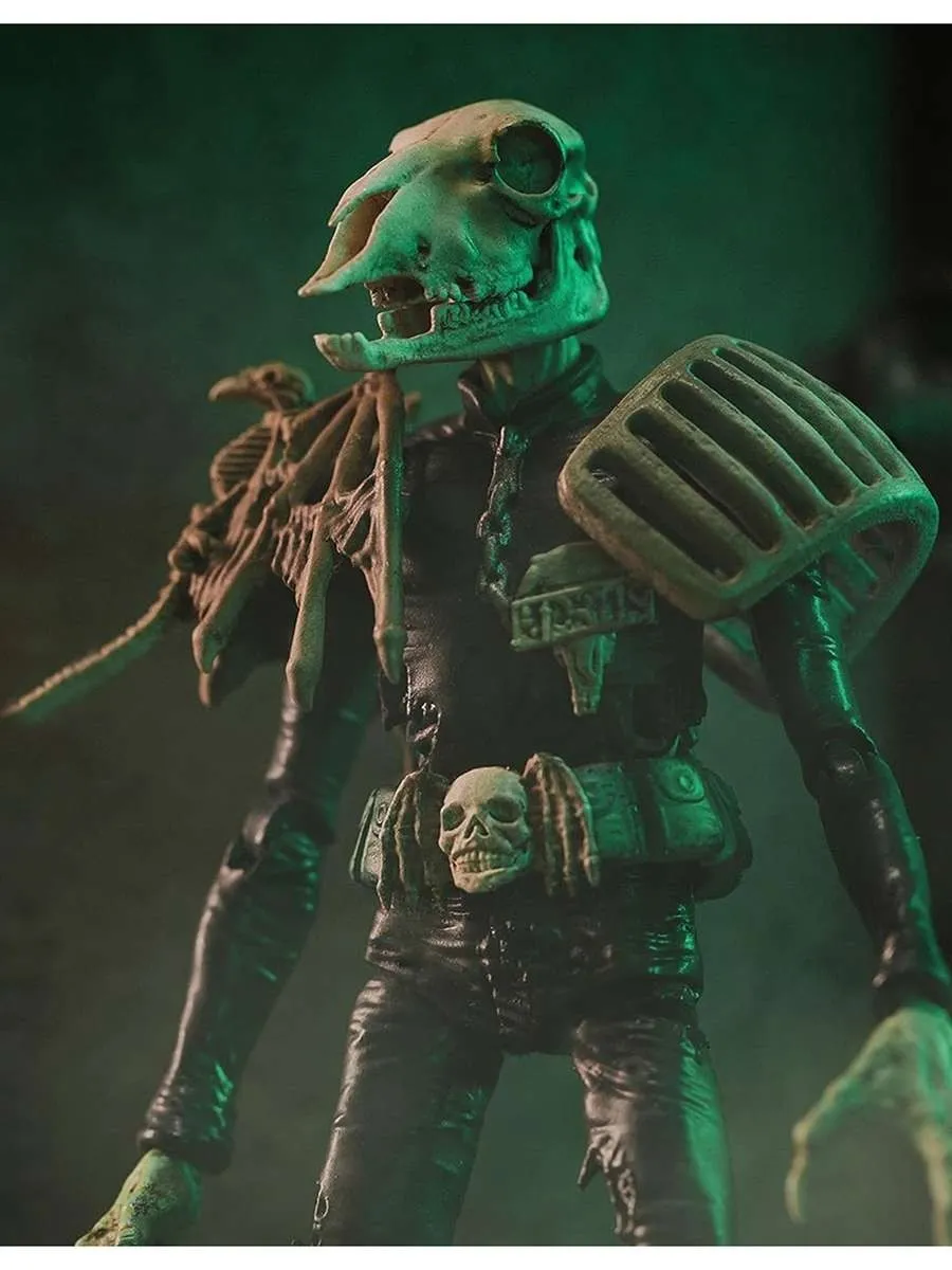 Фигурка Judge Dredd Judge Mortis 11см 4201707 Фигурка Judge Dredd Judge Mortis 11см 4201707