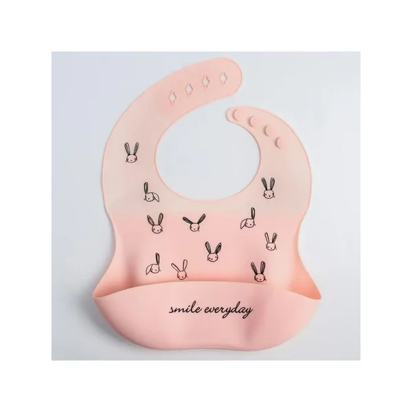 Нагрудник силиконовый, на кнопках, с карманом Зайцы, розовый
