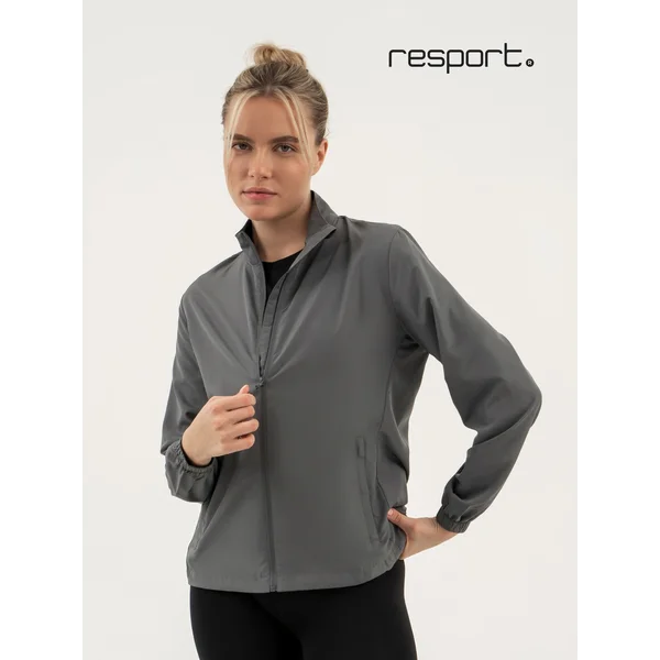 Ветровка спортивная женская