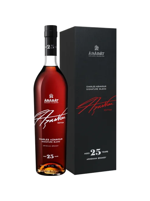 ARARAT Charles Aznavour Signature Blend 25 y.o. (gift box), 750 мл