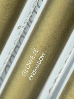 Тени кремовые для век GLOWEYE precious green 08 блестящие BLONDESISTER. Цвет зеленый. Вид 5.