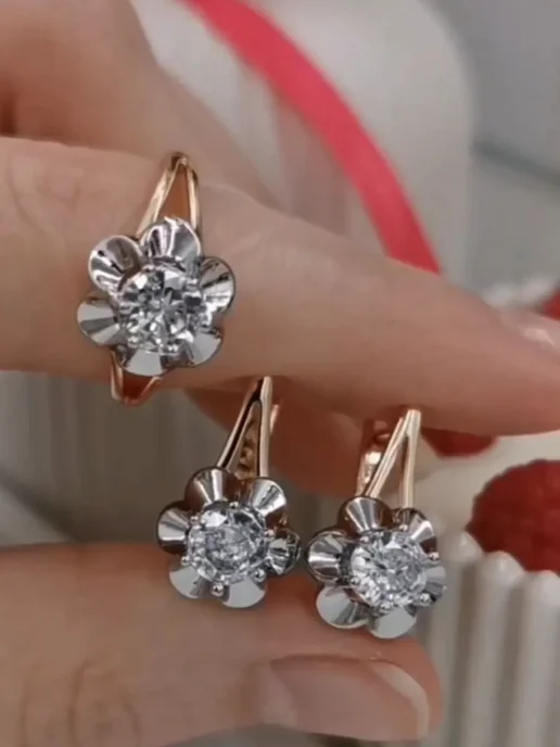 DIAMOND COLLECTION Комплект бижутерии серьги и кольцо цветок, серый