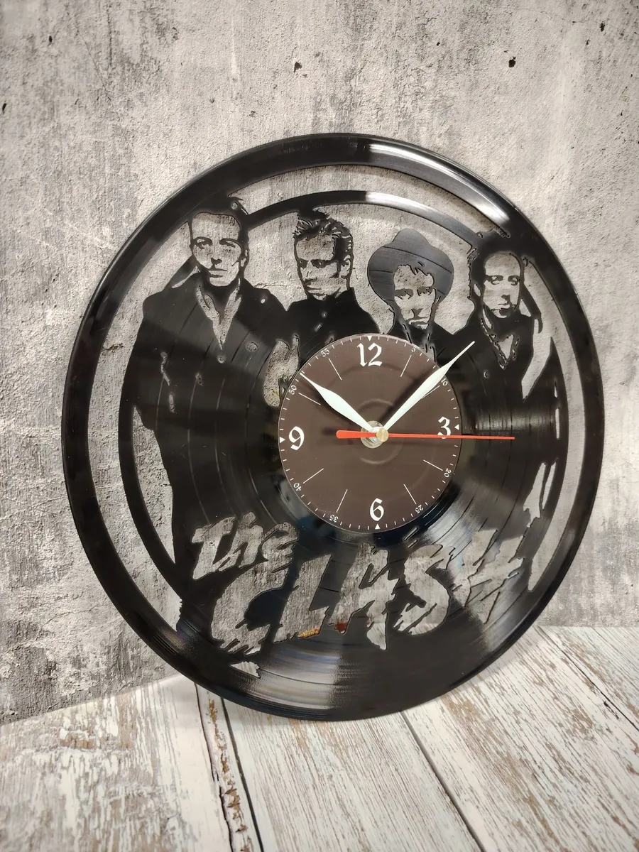 Настенные часы The Clash, Клэш, Joe Strummer, Джо Страммер — фото 3