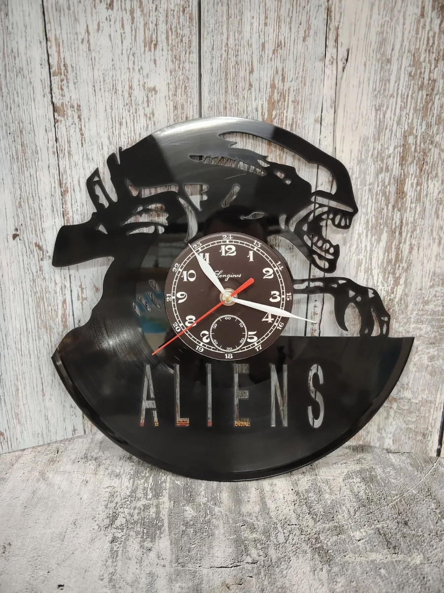 Настенные часы Чужие, Aliens