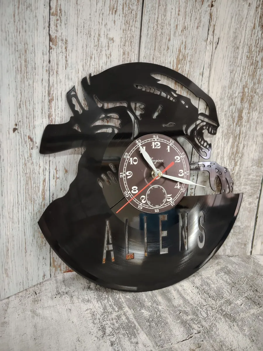 Настенные часы Чужие, Aliens — фото 2