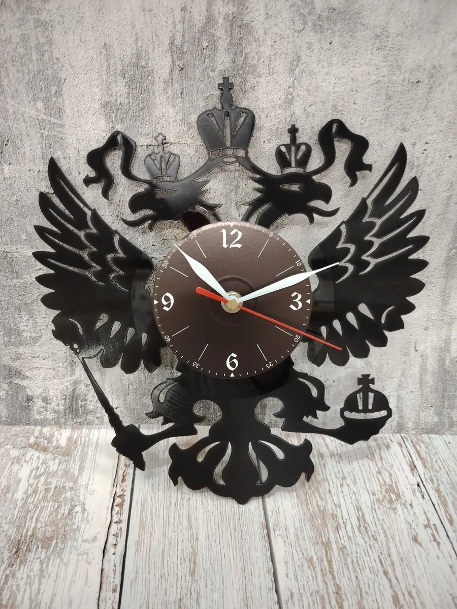 Настенные часы с гербом России