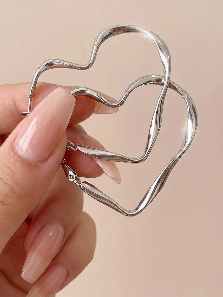 Серьги сердце крупные бижутерия