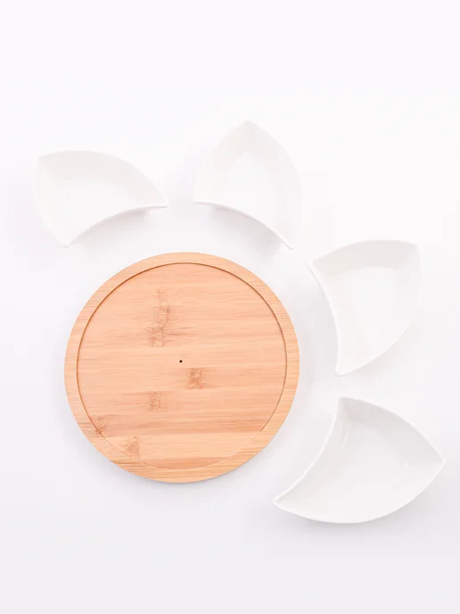 Менажница фарфоровая белая на деревянной подставке - фото 12